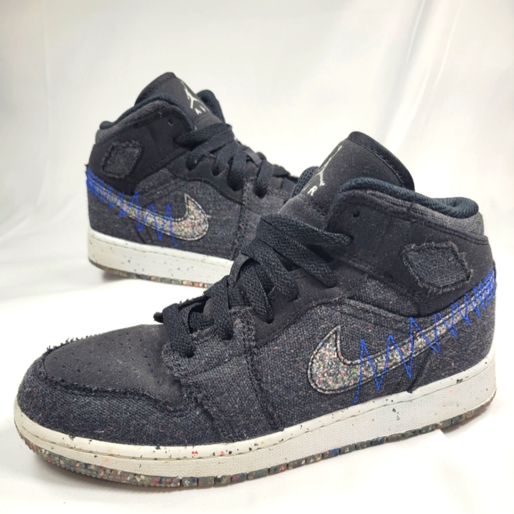 Air Jordan 1 Mid SE GS Crater Black and Blue Sneakers Size 4.5Y